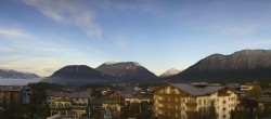 Archived image Webcam Mieming Plateau: Alpenresort Schwarz 05:00