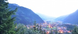 Archiv Foto Webcam Mayrhofen im Zillertal - Ortsblick 22:00