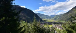 Archived image Webcam Mayrhofen im Zillertal - Town View 15:00