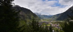 Archiv Foto Webcam Mayrhofen: Blick vom Gasthof Wiesenhof auf den Ort 11:00