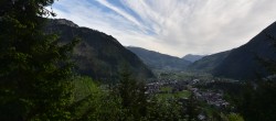 Archiv Foto Webcam Mayrhofen: Blick vom Gasthof Wiesenhof auf den Ort 06:00