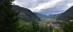 Archiv Foto Webcam Mayrhofen: Blick vom Gasthof Wiesenhof auf den Ort 17:00