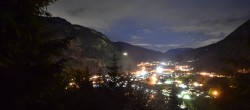 Archived image Webcam Mayrhofen im Zillertal - Town View 01:00