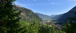 Archiv Foto Webcam Mayrhofen: Blick vom Gasthof Wiesenhof auf den Ort 07:00