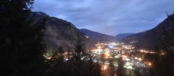 Archived image Webcam Mayrhofen im Zillertal - Town View 21:00