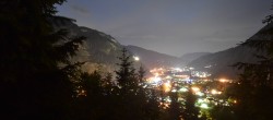 Archiv Foto Webcam Mayrhofen: Blick vom Gasthof Wiesenhof auf den Ort 23:00