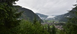 Archiv Foto Webcam Mayrhofen: Blick vom Gasthof Wiesenhof auf den Ort 05:00