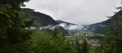 Archiv Foto Webcam Mayrhofen: Blick vom Gasthof Wiesenhof auf den Ort 06:00