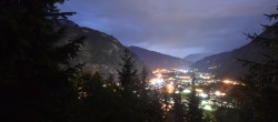 Archiv Foto Webcam Mayrhofen: Blick vom Gasthof Wiesenhof auf den Ort 01:00
