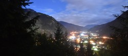 Archived image Webcam Mayrhofen im Zillertal - Town View 01:00