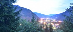 Archived image Webcam Mayrhofen im Zillertal - Town View 03:00