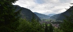 Archived image Webcam Mayrhofen im Zillertal - Town View 06:00