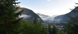 Archiv Foto Webcam Mayrhofen: Blick vom Gasthof Wiesenhof auf den Ort 06:00