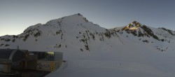 Archived image Webcam Kühtai Ski Resort - Kaiserbahn Lift 10:00