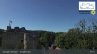Archived image Webcam Hayingen - Münzdorf: Castle Derneck 16:00