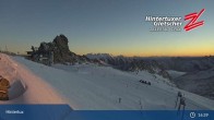 Archived image Webcam Hintertux Glacier: &#34;Gefrorene Wand&#34; Summit 16:00