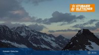 Archived image Webcam Daunjoch chair lift, Stubai glacier 02:00