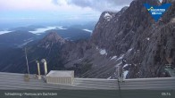 Archived image Webcam Dachstein Top Station 04:00
