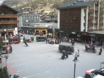 Archiv Foto Webcam Zermatt: Bahnhofplatz 12:00
