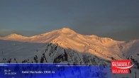 Archived image Webcam Wildkogel Ski Resort - Panorama restaurant at 2100m 05:00