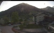 Archived image Webcam View of the Tennengebirge mountains in St. Martin 17:00