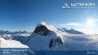 Archived image Webcam Zermatt: Matterhorn Glacier Paradise 03:00