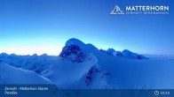 Archiv Foto Webcam Zermatt - Matterhorn Glacier Paradise 04:00