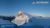 Archived image Webcam Zermatt: Matterhorn Glacier Paradise 04:00