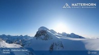 Archived image Webcam Zermatt: Matterhorn Glacier Paradise 06:00