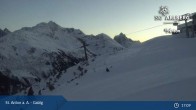 Archived image Webcam Galzig Top Station - St. Anton 04:00