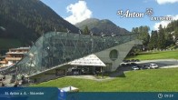 Archived image Webcam Galzigbahn Base Station (St. Anton) 03:00