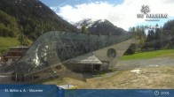 Archived image Webcam Galzigbahn Base Station (St. Anton) 16:00