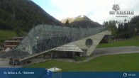 Archived image Webcam Galzigbahn Base Station (St. Anton) 06:00