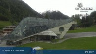 Archived image Webcam Galzigbahn Base Station (St. Anton) 18:00