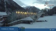 Archived image Webcam Galzigbahn Base Station (St. Anton) 00:00