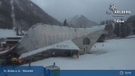 Archived image Webcam Galzigbahn Base Station (St. Anton) 00:00