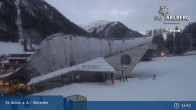 Archived image Webcam Galzigbahn Base Station (St. Anton) 00:00