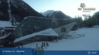 Archived image Webcam Galzigbahn Base Station (St. Anton) 02:00