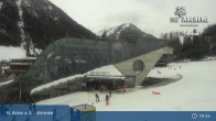 Archived image Webcam Galzigbahn Base Station (St. Anton) 08:00