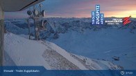 Archiv Foto Webcam Tiroler Zugspitzbahn Bergstation 02:00