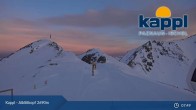 Archived image Webcam Kappl: Top Station Alblittkopfbahn 07:00