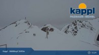 Archived image Webcam Kappl: Top Station Alblittkopfbahn 10:00