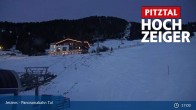 Archived image Webcam Top Station Zirbenbahn 00:00