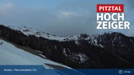 Archiv Foto Webcam Zirbenbahn Bergstation 02:00