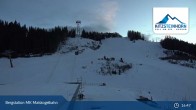 Archived image Webcam Kaprun: Top Station Maiskogelbahn 02:00