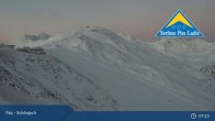 Archived image Webcam Schönjochbahn ski lift 06:00