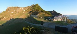 Archived image Webcam Top station of Reckmoos chairlift 00:00