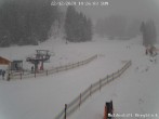 Archived image Webcam Brunnalm - Base Station Muldenlift 13:00