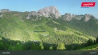 Archiv Foto Webcam Nassfeld: Blick ins Skigebiet 06:00
