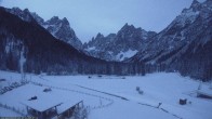 Archiv Foto Webcam Dolomitenhof Sexten - Blick auf die Langlaufloipe 06:00